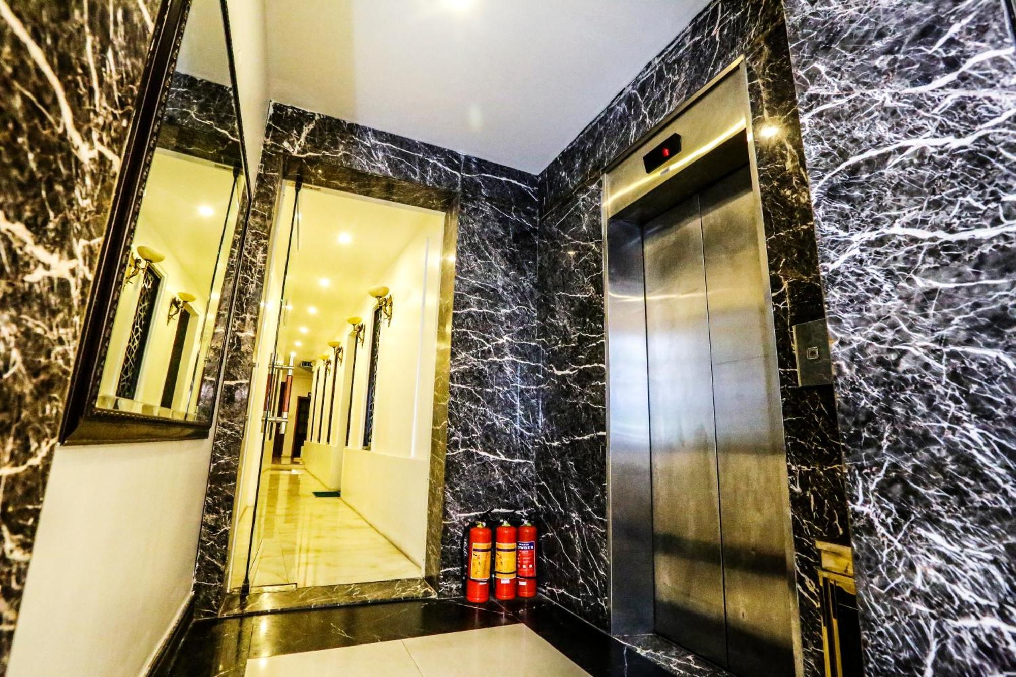 Hanoi Starlight Boutique Hotel Экстерьер фото